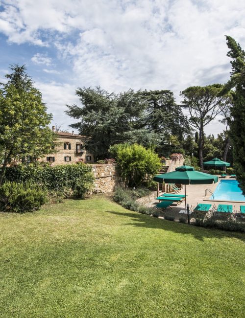 The swimmingpool at Villa Piaggia,Montaione